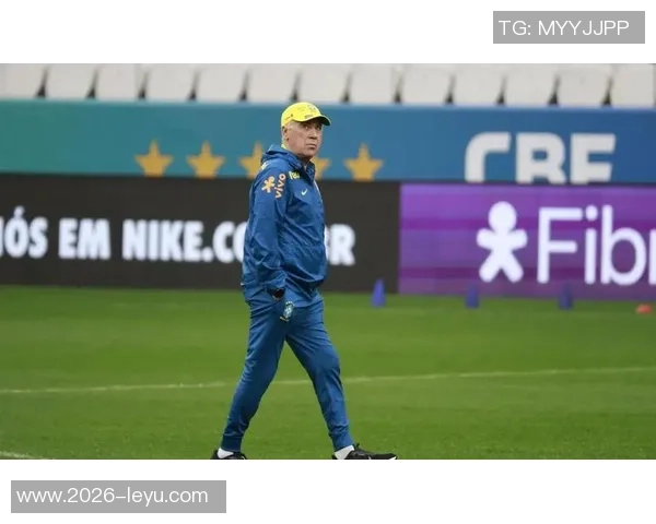 安切洛蒂亲临马拉卡纳球场考察巴西新星球员展现对人才的关注与期待